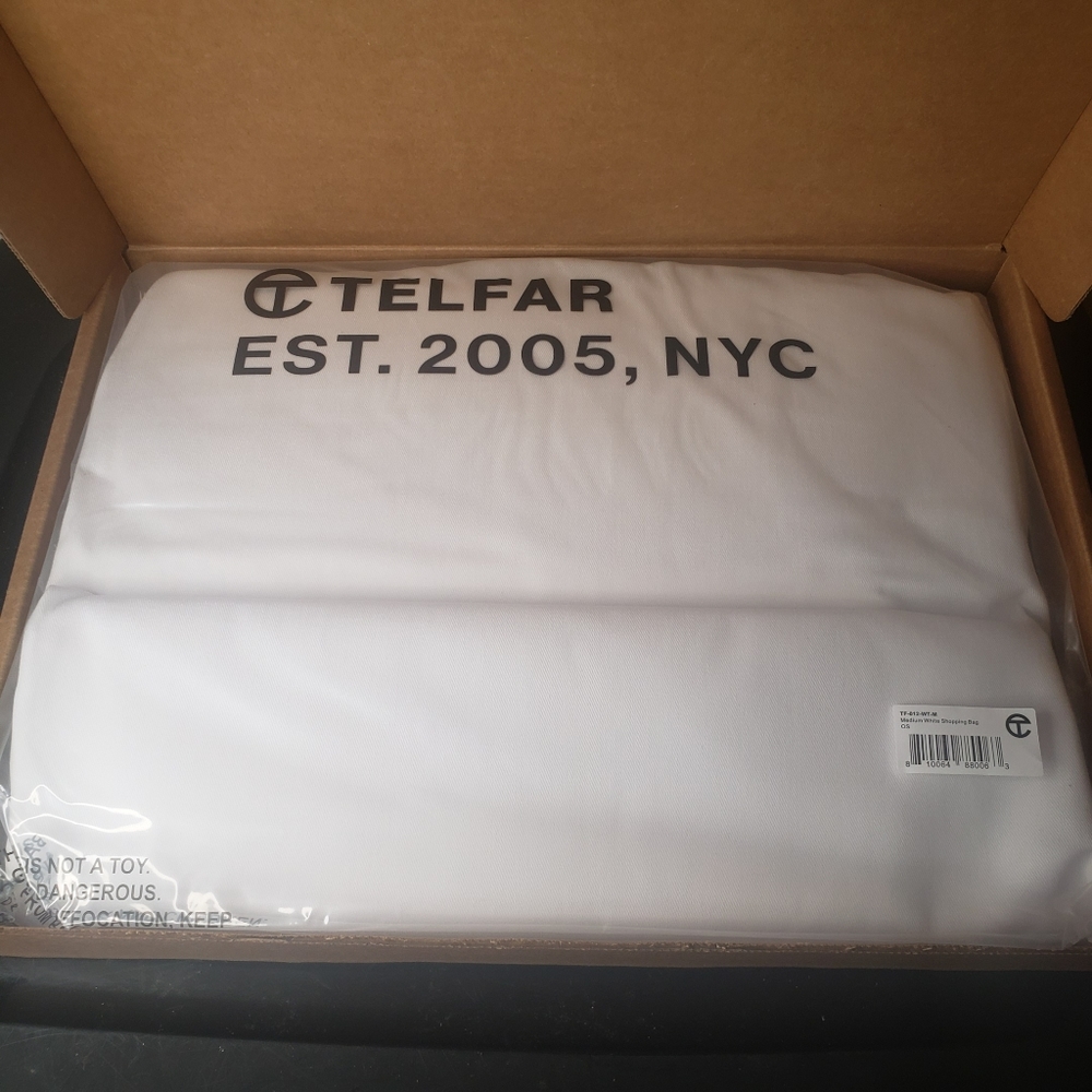 Telfar Medium White Shopping Bag - Picture 4 of 6